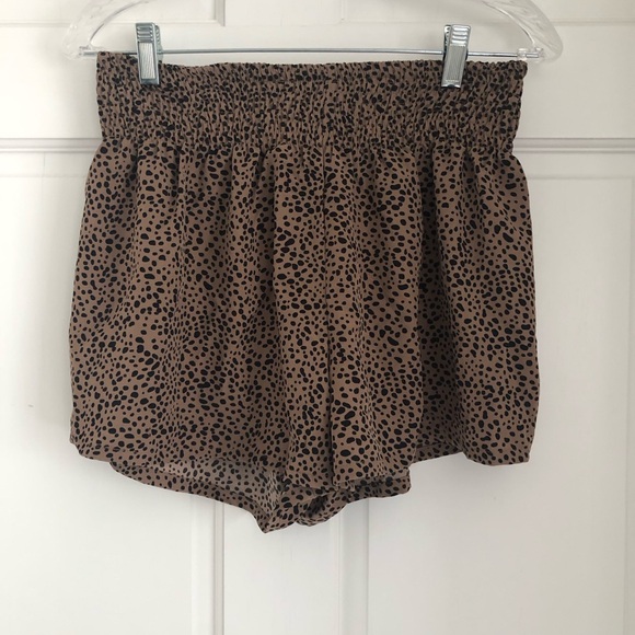 SHEIN Animal Print Shorts - Picture 1 of 5